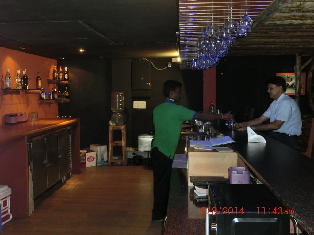 Hotel Thulashi Park Chennai Ngoại thất bức ảnh