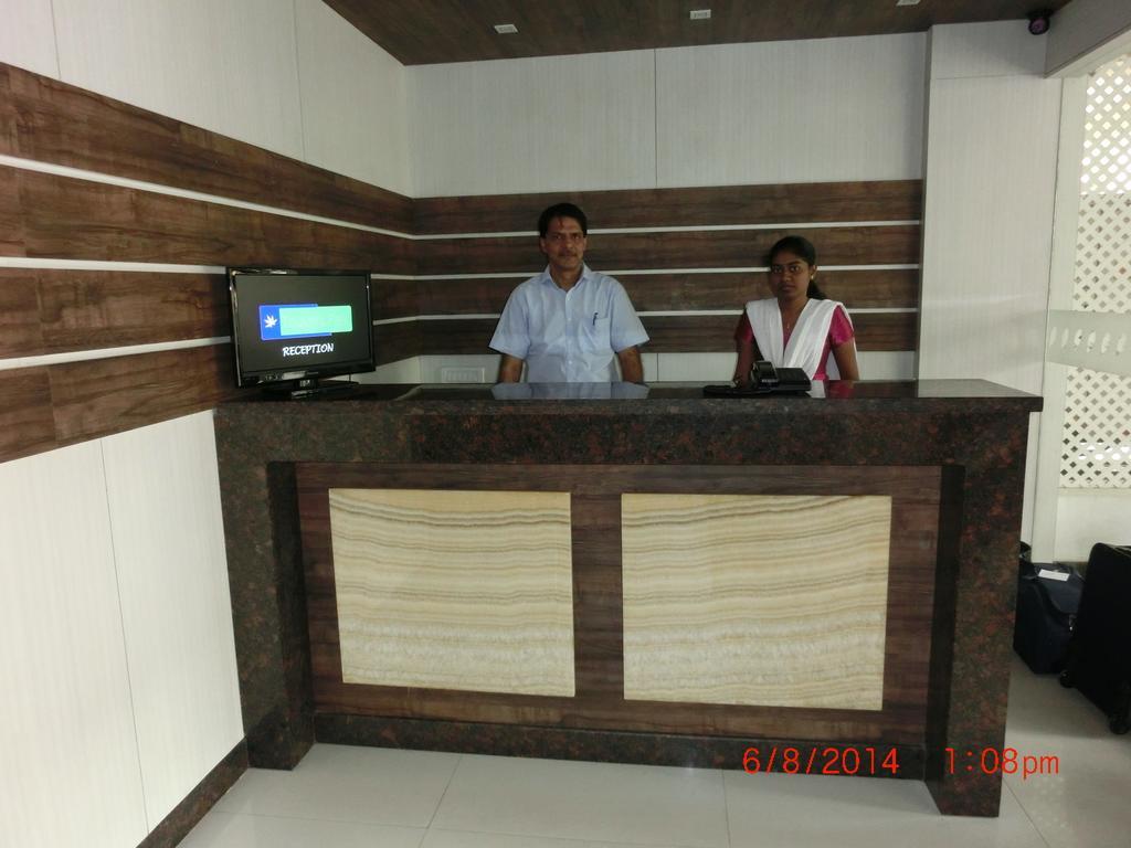 Hotel Thulashi Park Chennai Ngoại thất bức ảnh